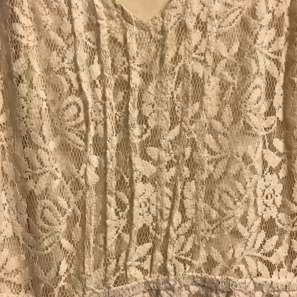 White Floral Lace Dress With Pockets